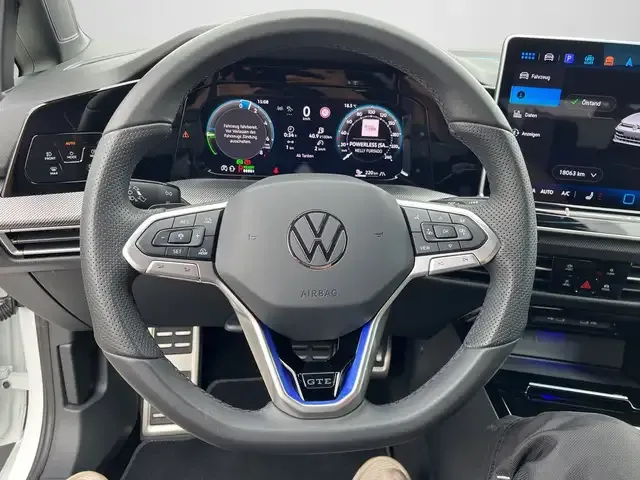 Volkswagen Golf GTE