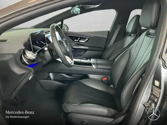 Mercedes-Benz EQE 300
