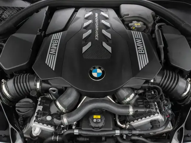 BMW M850