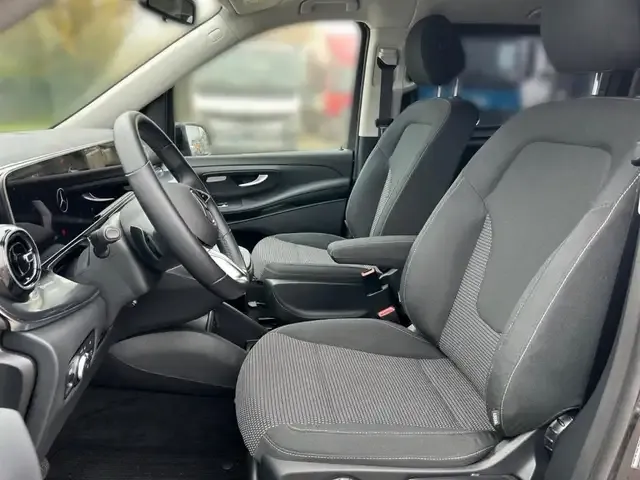 Mercedes-Benz EQV 300