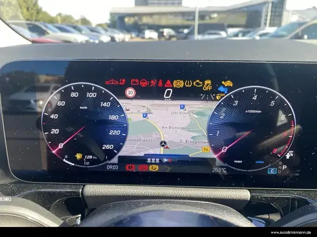 Mercedes-Benz GLA 180