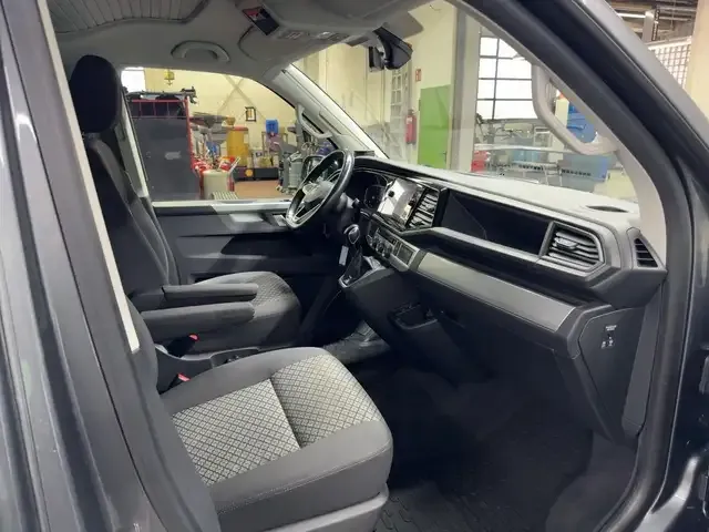 Volkswagen T6.1 California