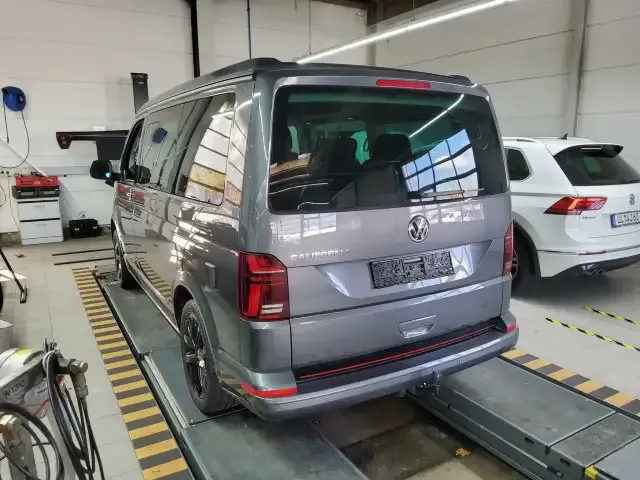 Volkswagen T6.1 California