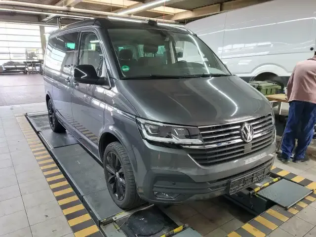 Volkswagen T6.1 California