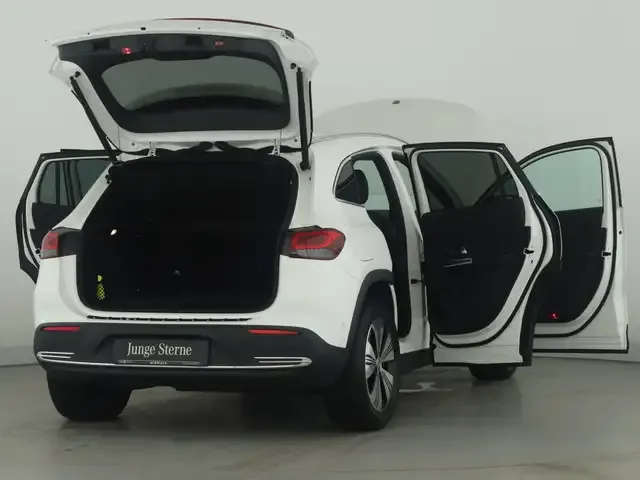 Mercedes-Benz EQA 250