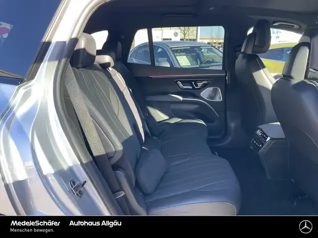 Mercedes-Benz EQS SUV