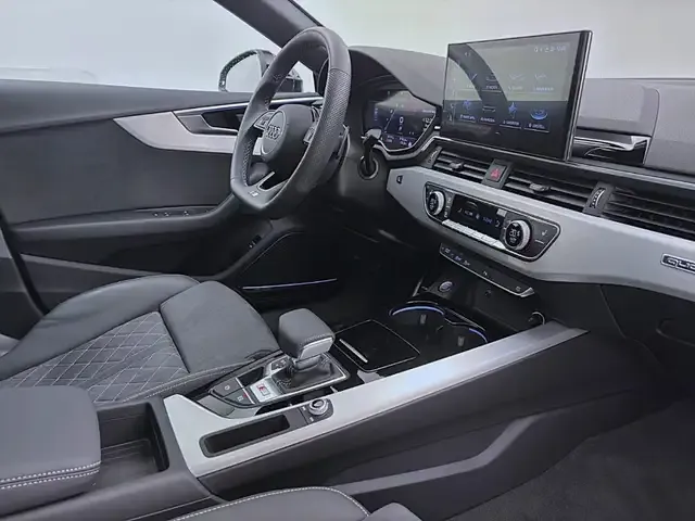 Audi S5