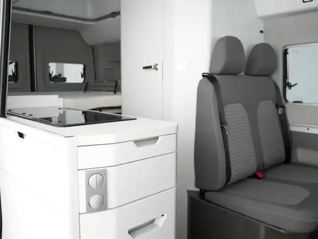 Volkswagen Grand California