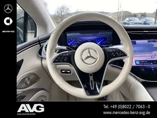 Mercedes-Benz EQS