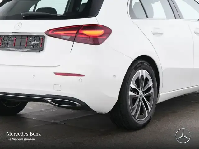 Mercedes-Benz A 220