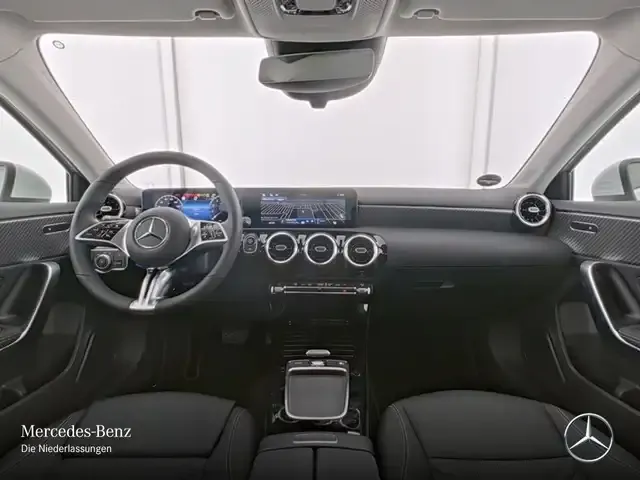 Mercedes-Benz A 220