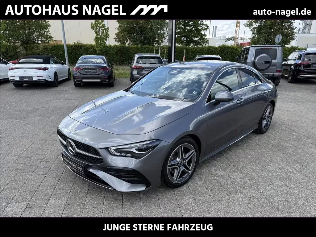 Mercedes-Benz CLA 180