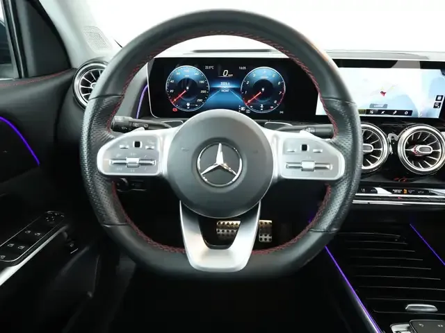 Mercedes-Benz GLB 250