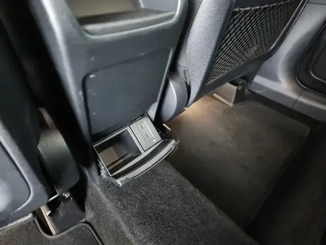 Mercedes-Benz GLB 250