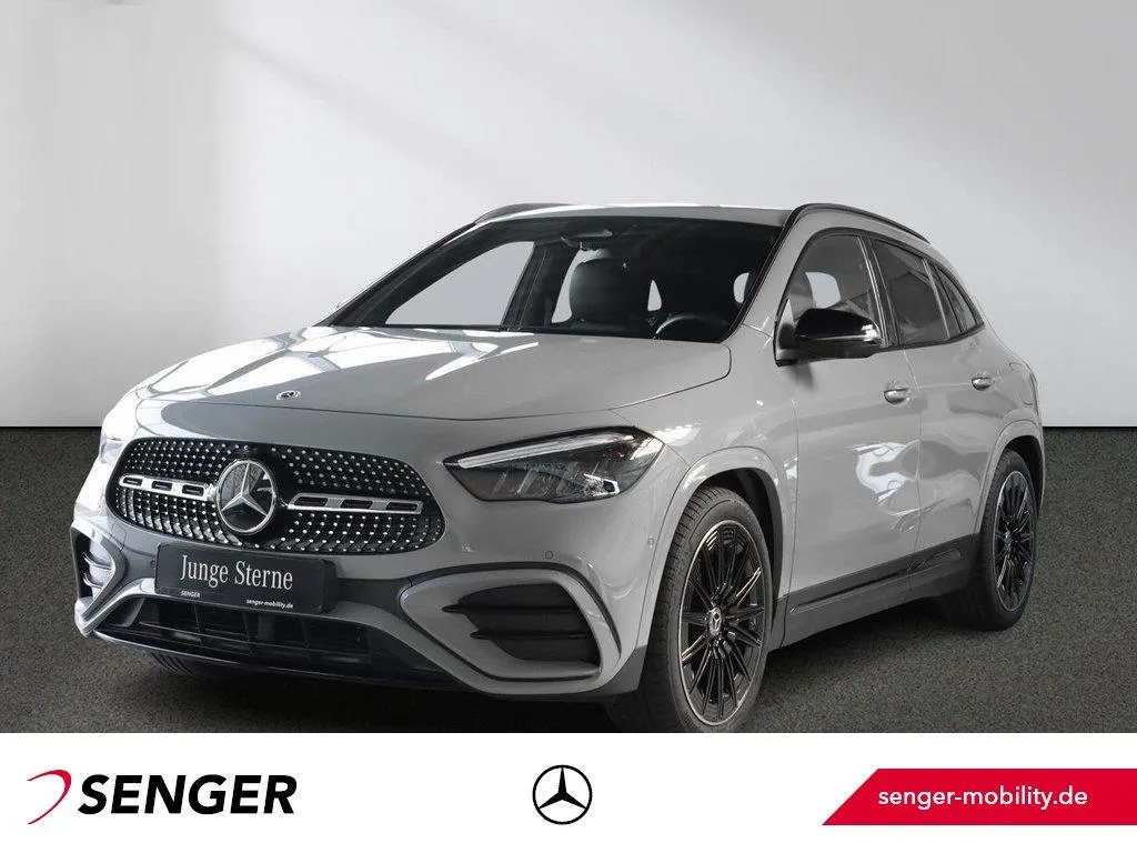 Mercedes-Benz GLA 200