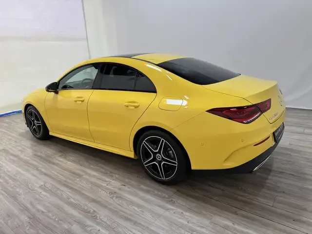 Mercedes-Benz CLA 200