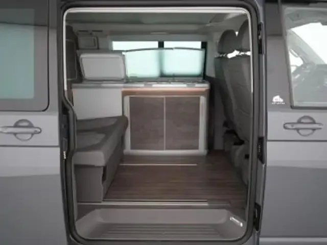 Volkswagen T6.1 California