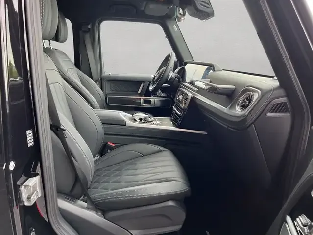 Mercedes-Benz G 500