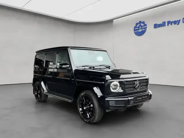 Mercedes-Benz G 500