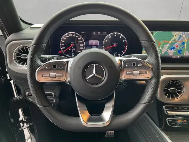 Mercedes-Benz G 500