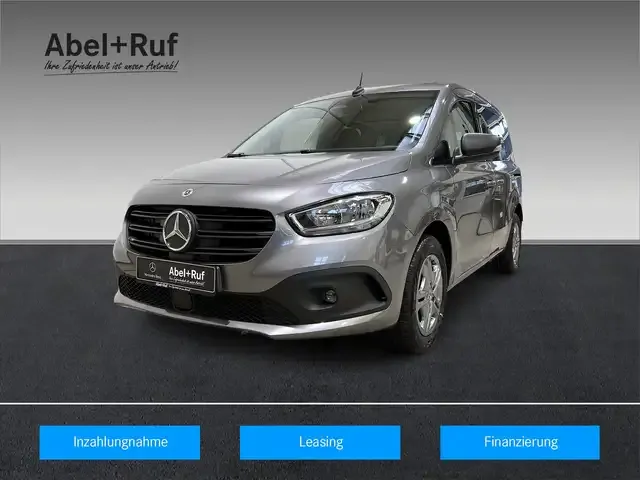 Mercedes-Benz Sonstige