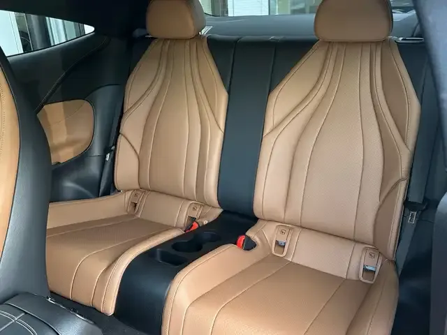 Mercedes-Benz CLE 300