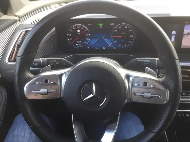 Mercedes-Benz EQC 400