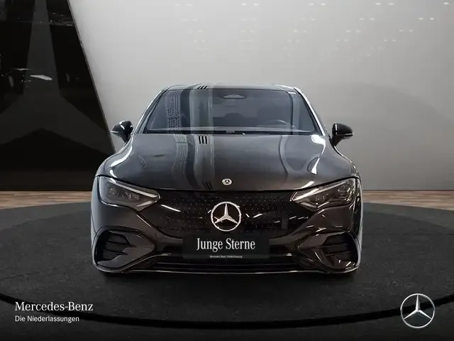 Mercedes-Benz EQE 350