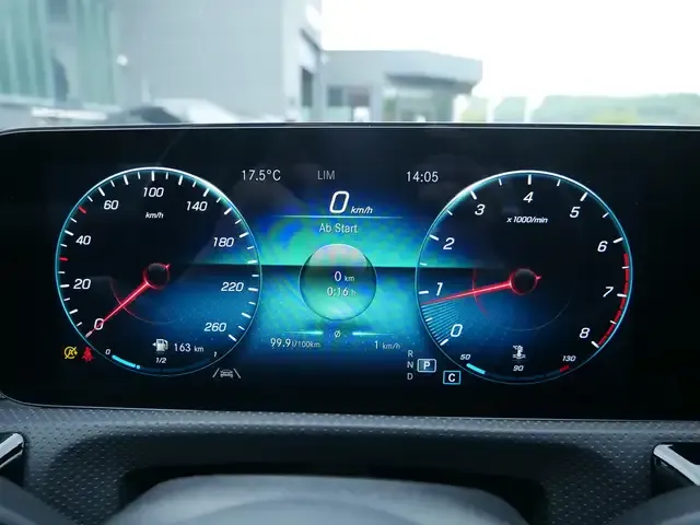 Mercedes-Benz A 180
