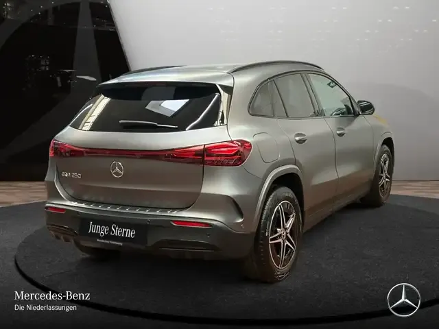 Mercedes-Benz EQA 250