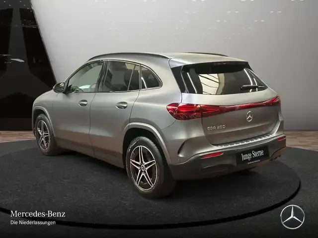 Mercedes-Benz EQA 250