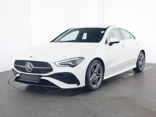 Mercedes-Benz CLA 180