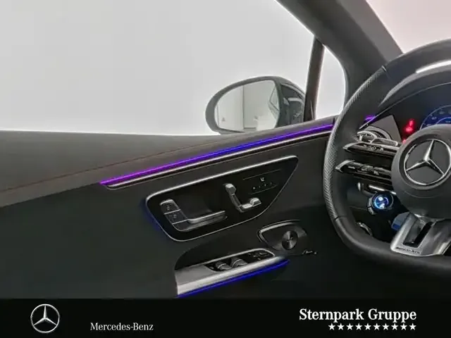 Mercedes-Benz EQE 43