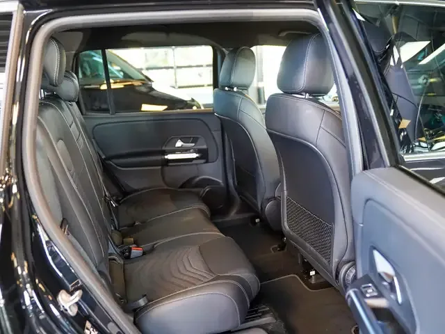 Mercedes-Benz EQB 300