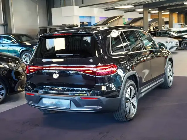 Mercedes-Benz EQB 300