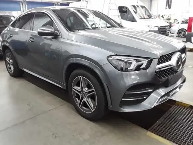 Mercedes-Benz GLE 400