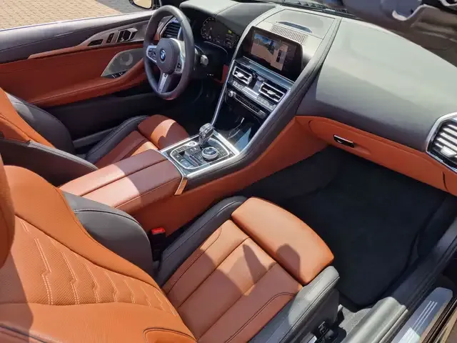 BMW M850