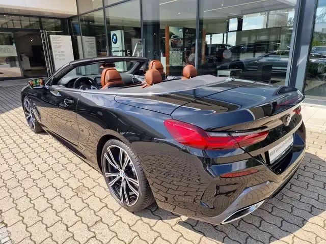 BMW M850