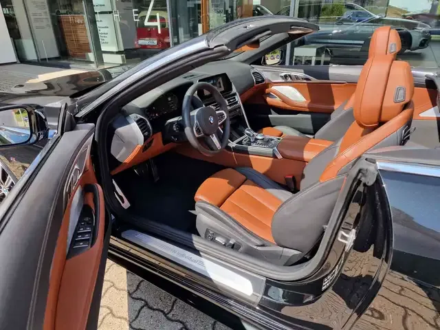 BMW M850