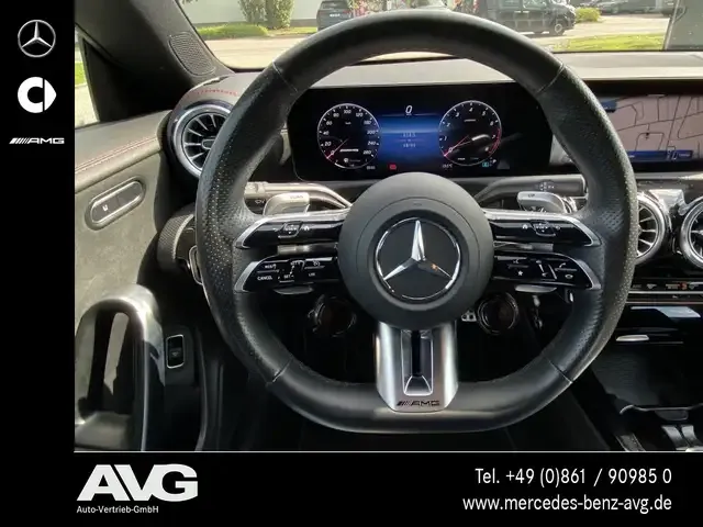 Mercedes-Benz CLA 35 AMG