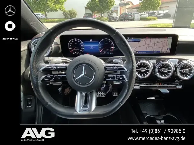 Mercedes-Benz CLA 35 AMG