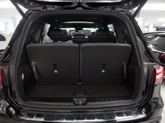 Mercedes-Benz EQB 300
