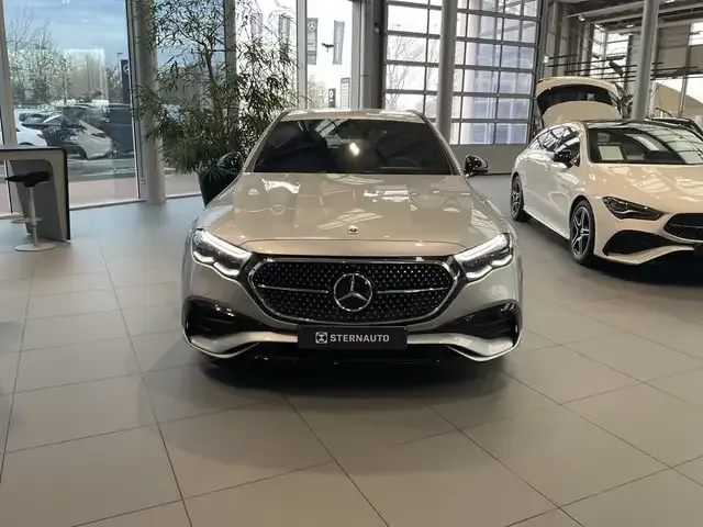 Mercedes-Benz E 300