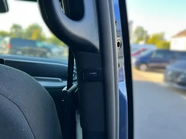 Mercedes-Benz EQV 300