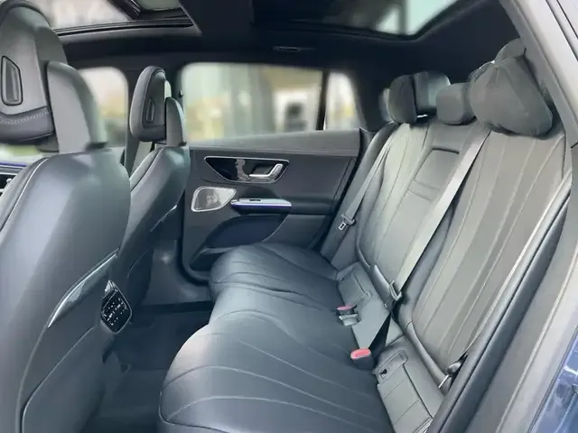 Mercedes-Benz EQE 350