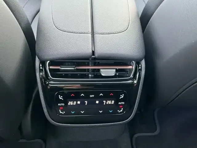 Mercedes-Benz EQE 350