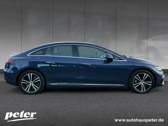 Mercedes-Benz EQE 350