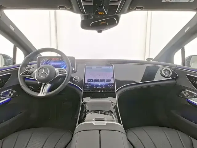 Mercedes-Benz EQE 350