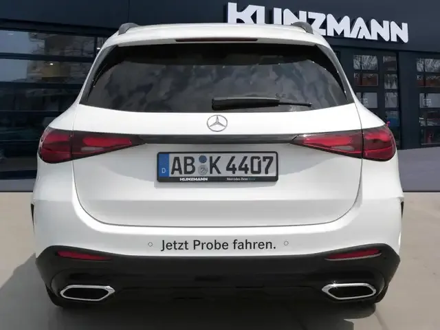 Mercedes-Benz GLC 200