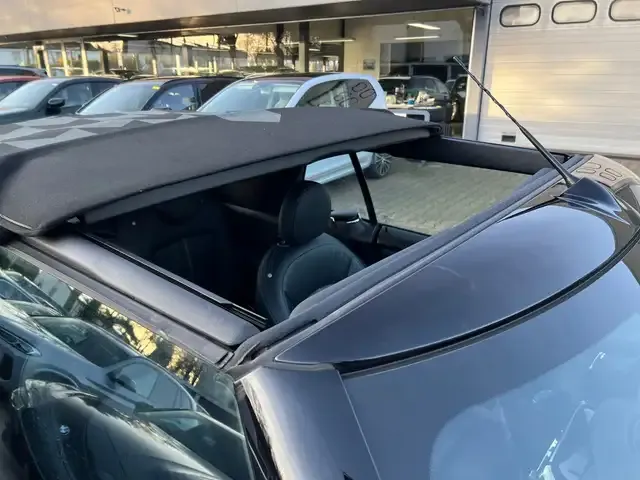 MINI Cooper S Cabrio